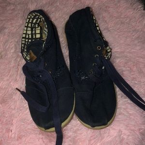 Little tom brand booties size 6